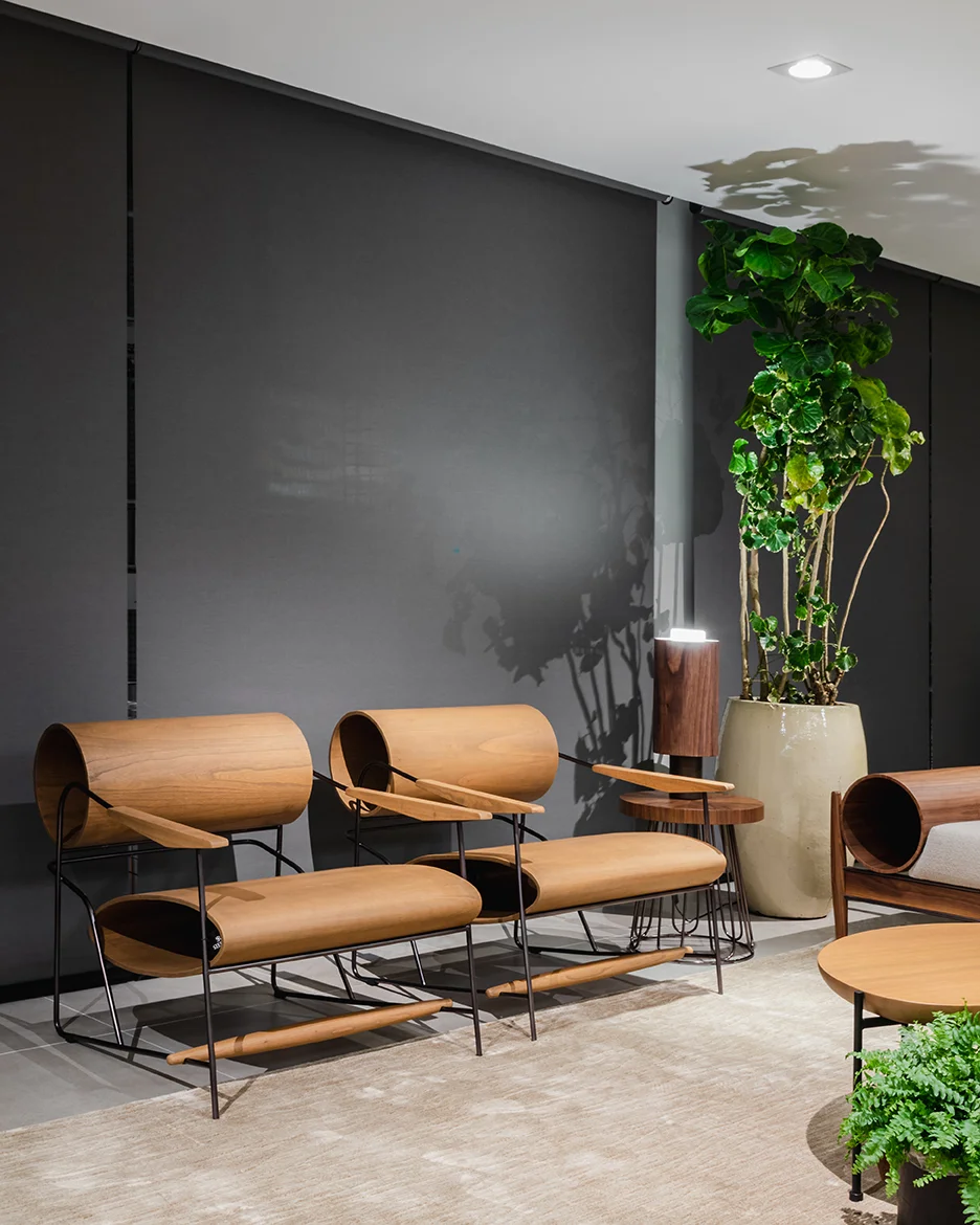 Cortina Persianas Rolô Screen Straw Black Uniflex — higienização e manutenção Novara